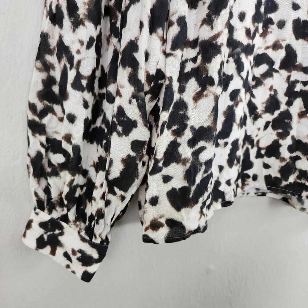 Rails Fable Blurred Cheetah Print V-Neck Blouse Flounce Sleeve NWT XLarge XL - Picture 10 of 16